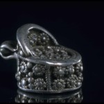 Trésor de Fölhagen, pendentif perle en argent
© Photo : Gabriel Hildebrand, Swedish History Museum/SHM (CC BY)
